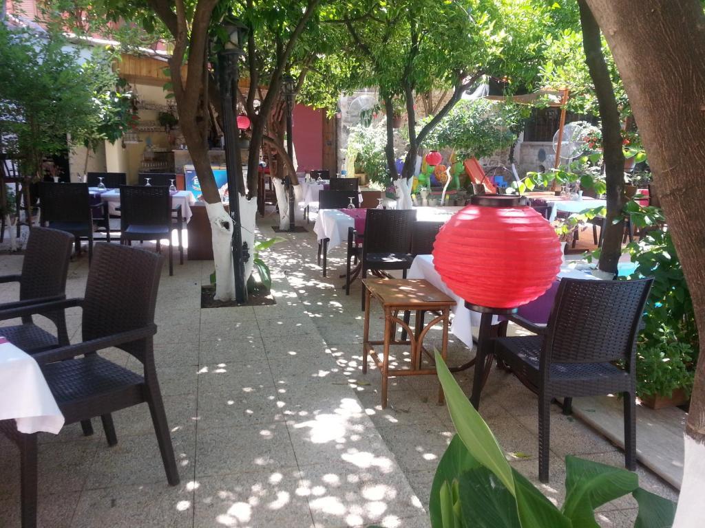 Villa Perla Hotel Анталия Екстериор снимка