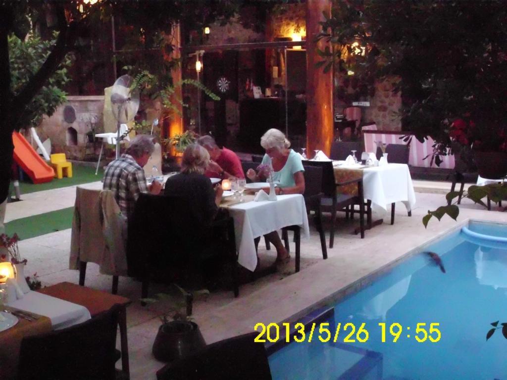 Villa Perla Hotel Анталия Екстериор снимка